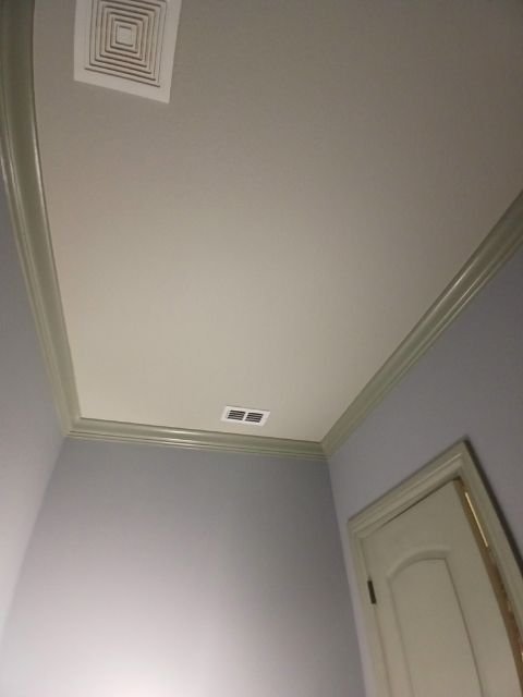 Painted Bathroom Ceiling Trim