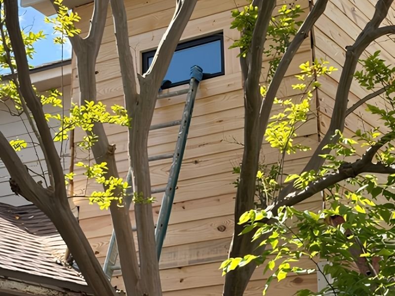 Upper Siding Installation Closeup